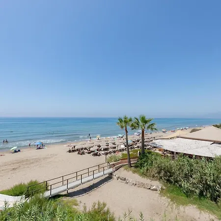 Wave Sounds, Bbq, Outdoor Dinner, Beachth Hotel 4*