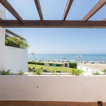 Hotel Wave Sounds, Bbq, Outdoor Dinner, Beachth Marbella