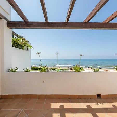 Wave Sounds, Bbq, Outdoor Dinner, Beachth Hotel 4*