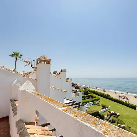 Hotel Wave Sounds, Bbq, Outdoor Dinner, Beachth Marbella